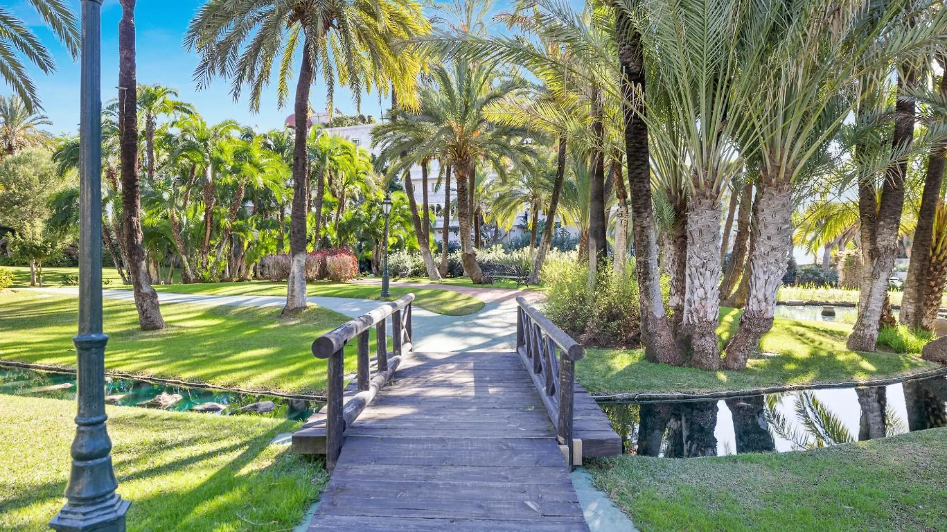 Апартаменты Vista Mar Y Piscina En Puerto Banus Марбелья