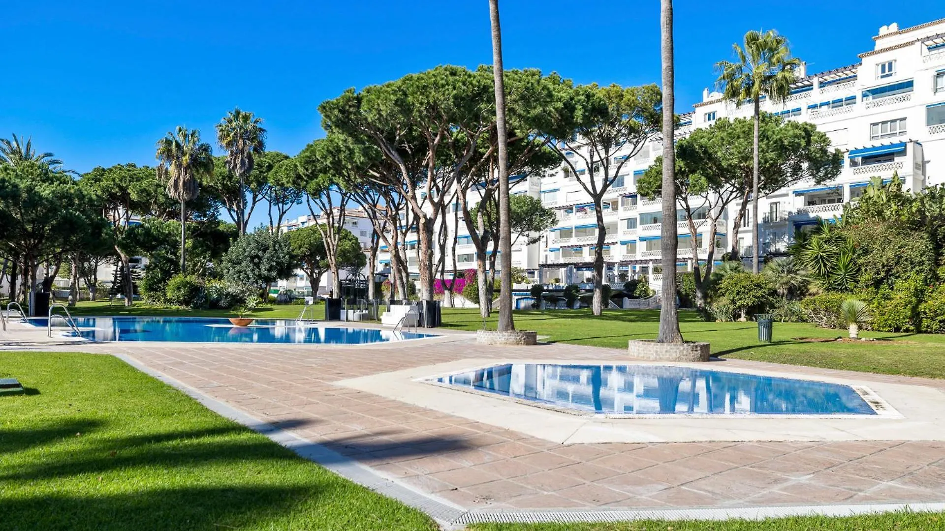 Апартаменты Vista Mar Y Piscina En Puerto Banus Марбелья Испания