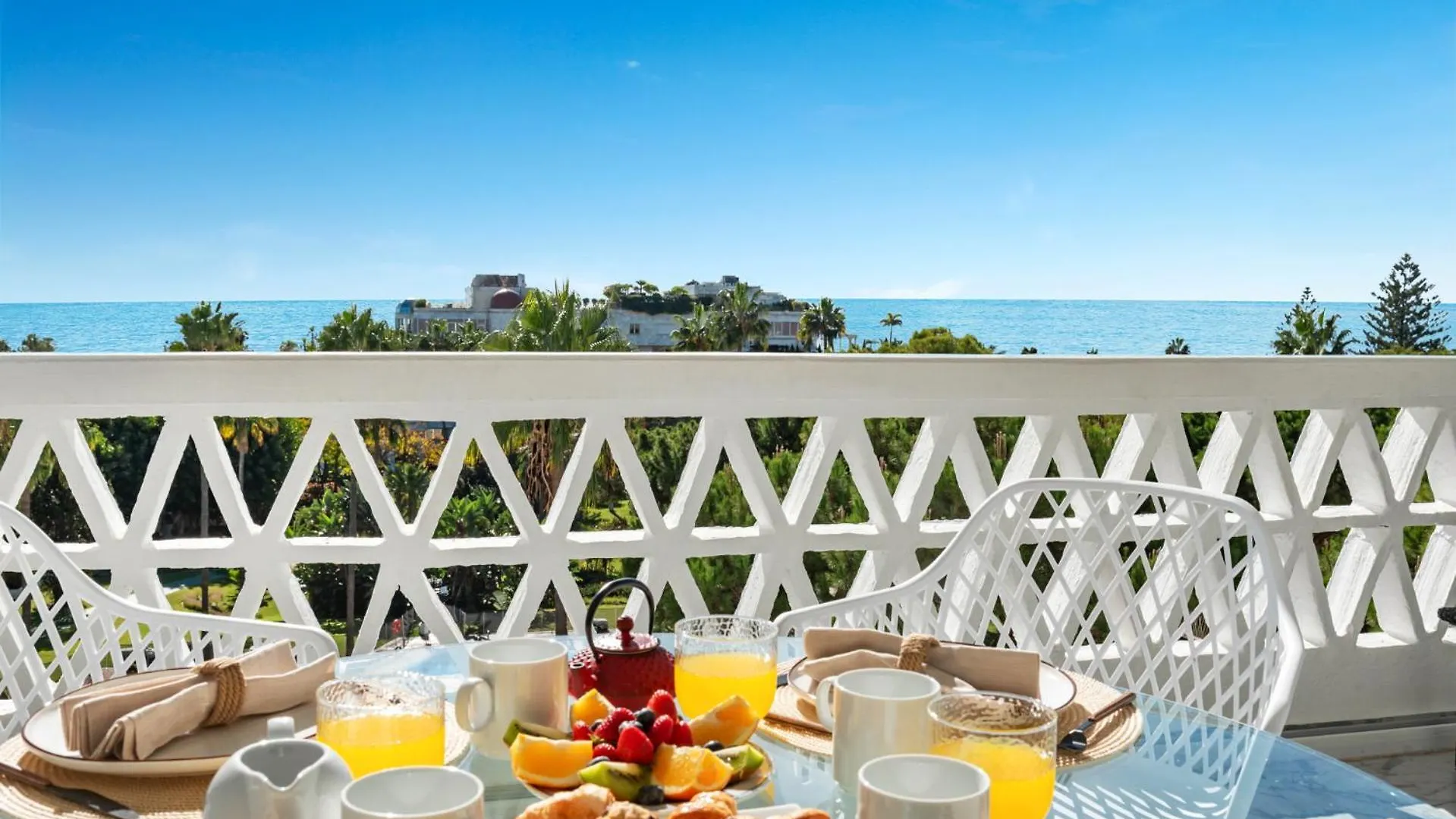 Апартаменты Vista Mar Y Piscina En Puerto Banus Марбелья